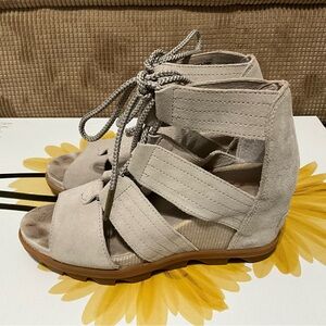 Sorel Beige Lace-Up Wedge Sandals women’s 7.5